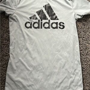 Adidas Men's Gray Short Sleeve Tee